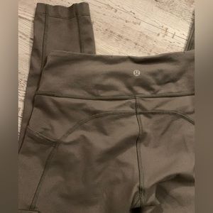 Lululemon camel cargo zip Leggings